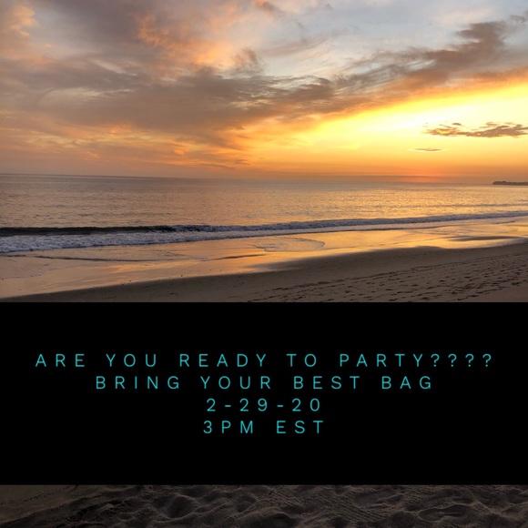 🧡Please like & comment so I can preview your bags - Picture 2 of 4